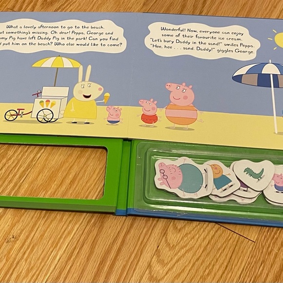 Peppa Pig Marvellous Magnet Book like new - Picture 3 of 7